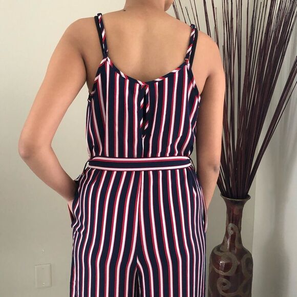 Ambiance Sleeveless Jumpsuit M Striped Pockets Adjustable Straps Red White Navy - Picture 8 of 11